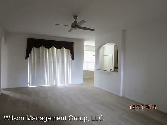 3rd image of 15715 Montesino Dr