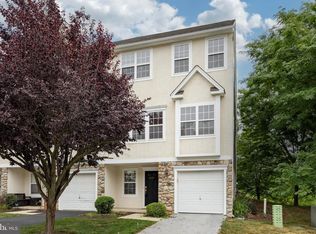 2717 Fynamore Ln, Downingtown, PA 19335