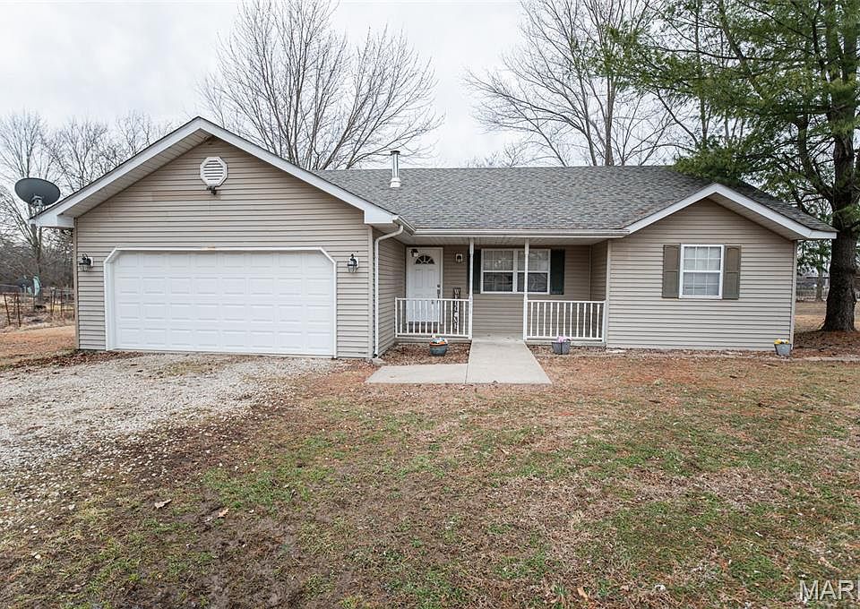 1st image of 806 S Tebbets Ave