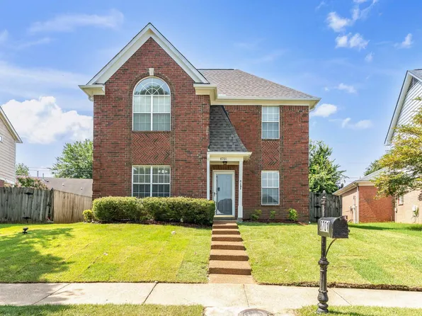 8701 Citrus Bend Dr, Cordova, TN 38018