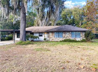 1056 County Road 467, Lake Panasoffkee, FL 33538