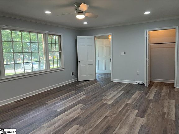 5th image of 103 Lanewood Dr