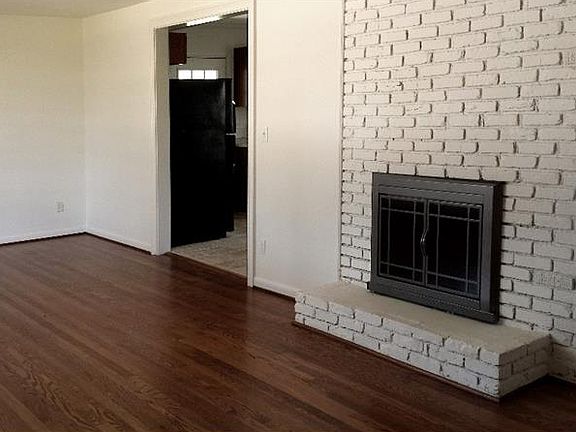 4th image of 621 Hammond Dr