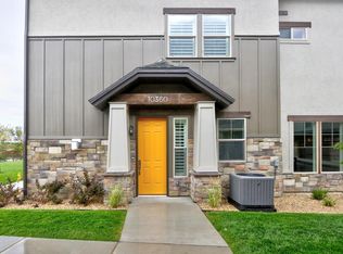 10360 S Sage Canal Way, Sandy, UT 84070