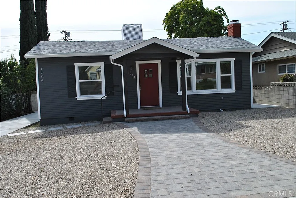 Building Photo - 1754 Brigden Rd
