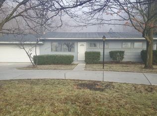 45732 W Eleven Mile Rd, Novi, MI 48374