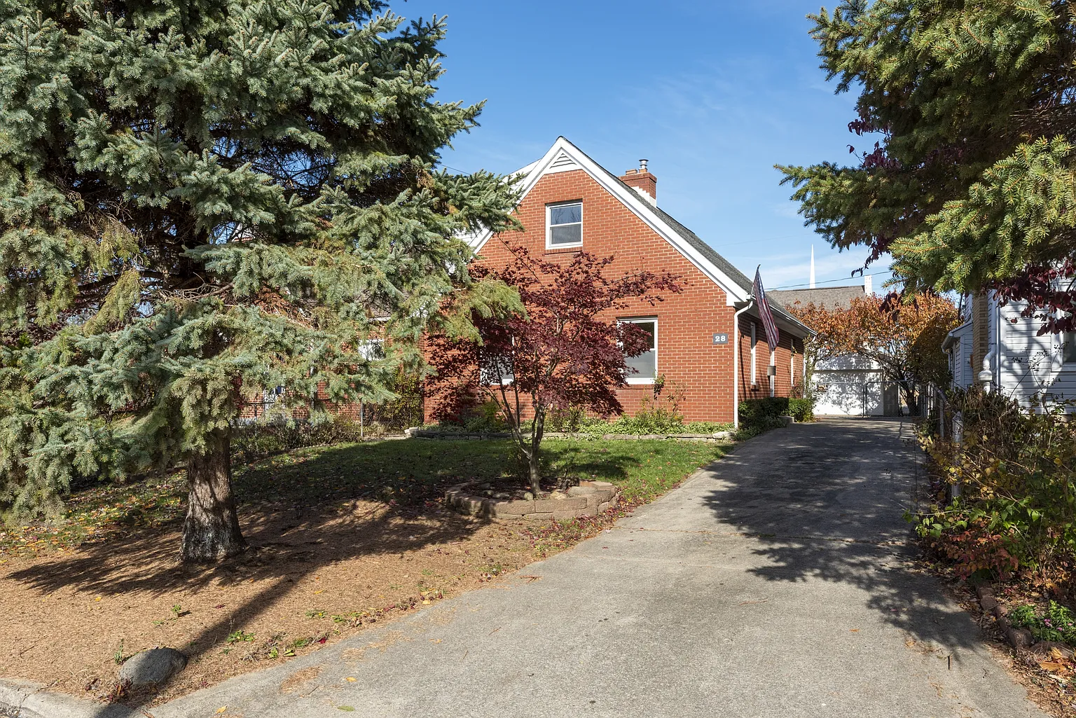 28 E Jeffrey Pl photo 1