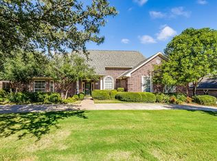 109 Silver Ridge Ct, Burleson, TX 76028