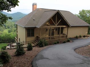 1022 W Cherry Rd, Hayesville, NC 28904