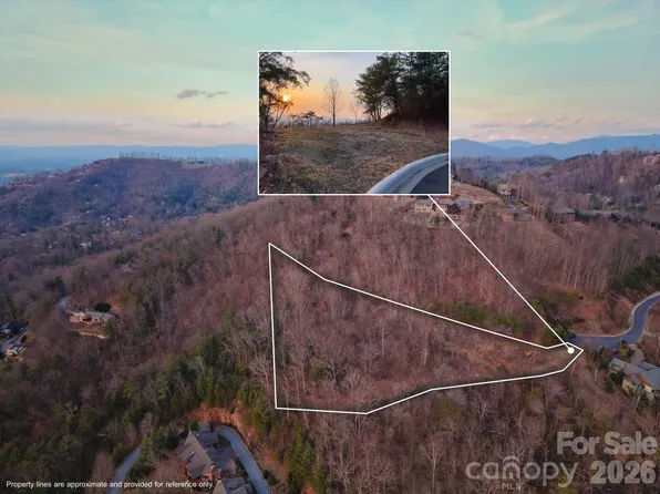 66 Lake Town Ln #259 & 260, Asheville, NC 28804