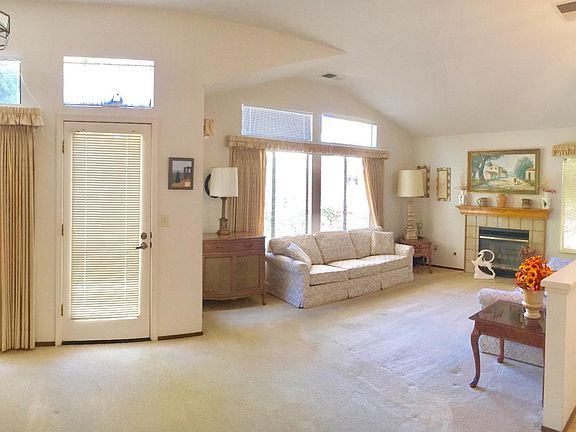 4th image of 7658 Falkirk Dr