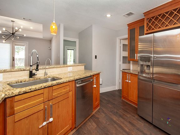 5th image of 1323 Saint Joseph St Unit 17