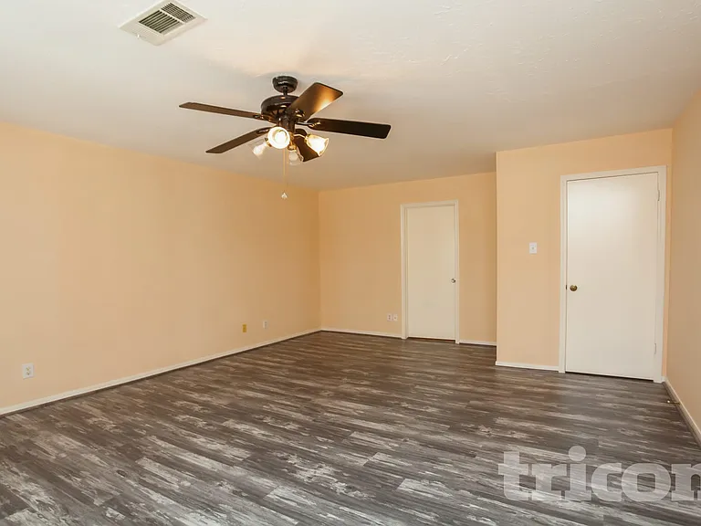 7310 Gettysburg Dr — Photo 6