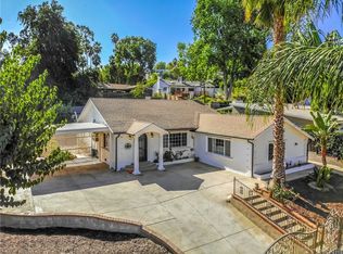 21502 Dumetz Rd, Woodland Hills, CA 91364