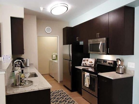 2nd image of 516 Railway Ave APT 162