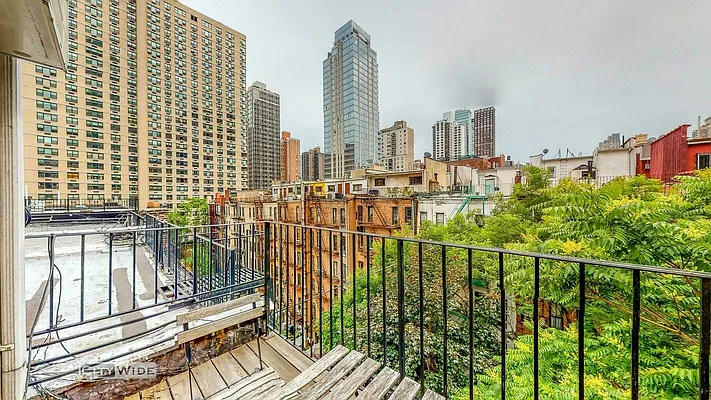 Rented by City Wide Apartments | media 3