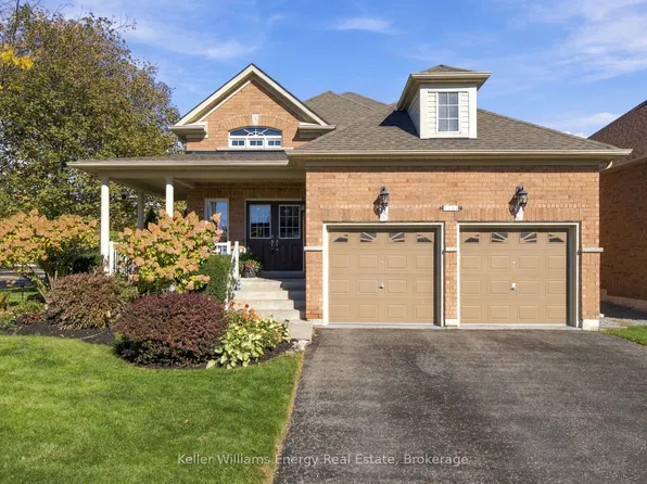 59 Alfred Shrubb Ln, Clarington, ON L1C 0B1