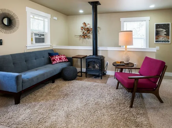 1355 Baltimore Ave #1/2, Bend, OR 97701