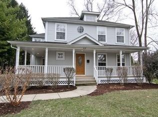 418 Webster St, Batavia, IL 60510