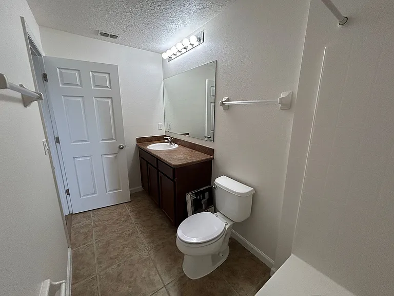 2700 Revolution St #103 — Photo 57