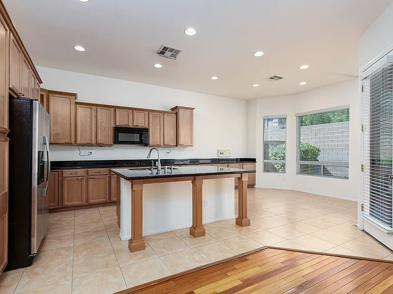 11749 Stonewall Springs Ave — Photo 17