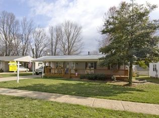 1907 Hillside Dr, Falls Church, VA 22043