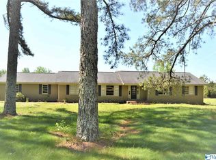 2711 Chapel Hill Rd SW, Decatur, AL 35603