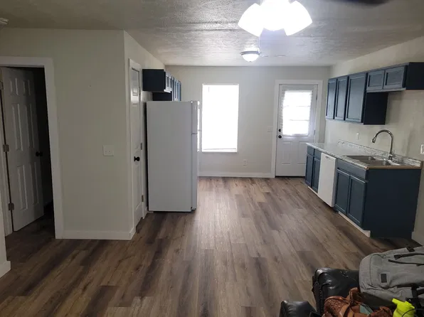(undisclosed Address), Cassville, MO 65625
