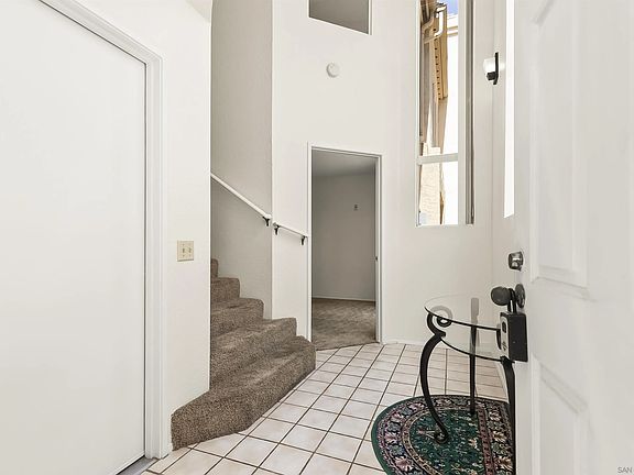3rd image of 6151 Calle Mariselda Unit 304
