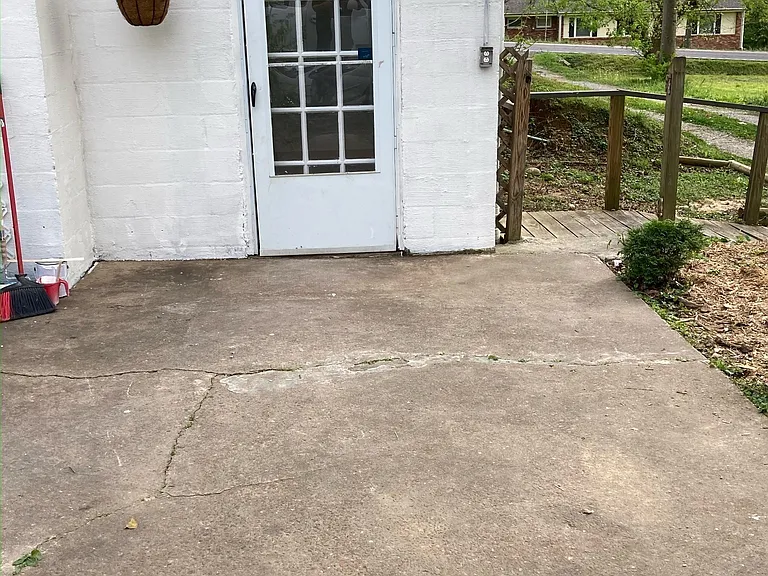 923 Neelys Bend Rd #B — Photo 7