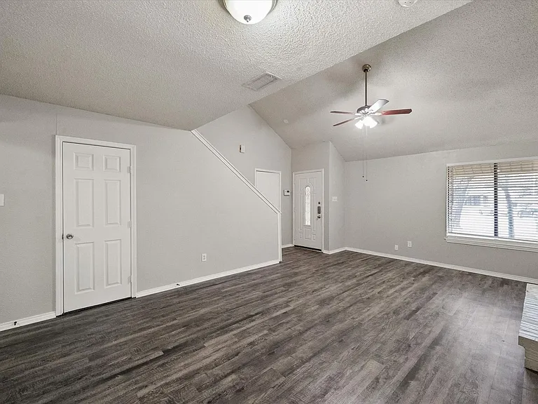 3505 Rush Springs Dr — Photo 13