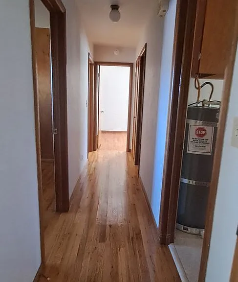 2037 Main St — Photo 9