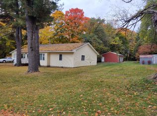 406 S Scott St, Scottville, MI 49454