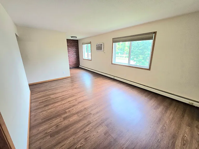 340 Marshall Ave #2 — Photo 8