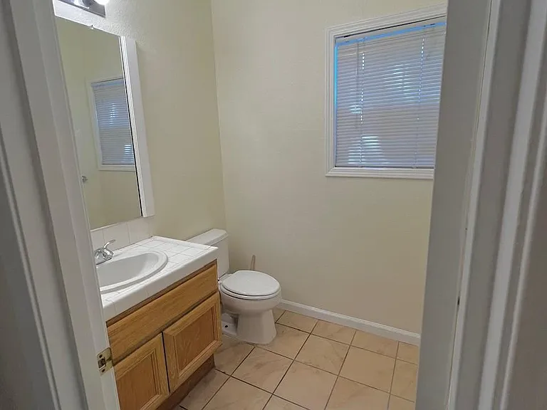4830 Swinford Ct — Photo 13
