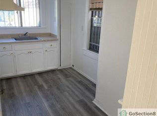 515 E 61st St, Los Angeles, CA 90003