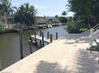 1510 Blue Point Ave, Naples, FL 34102