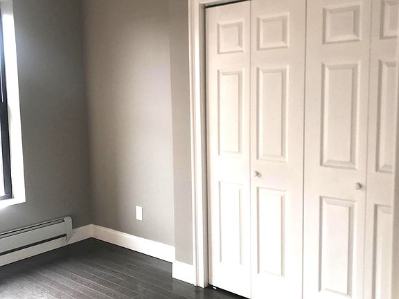 3rd image of 730 Sackett St APT 5L
