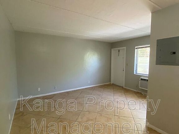 2nd image of 5400 N Flagler Dr #C08