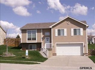 7339 S 182nd St, Omaha, NE 68136