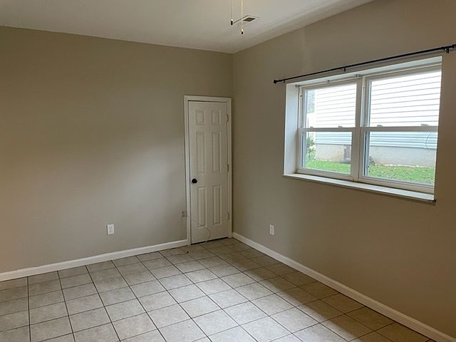 1st image of 3300 Valley View Dr N #3318