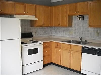 3rd image of 10422 Remy Ln