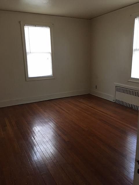2nd image of 84 Forest St APT B4