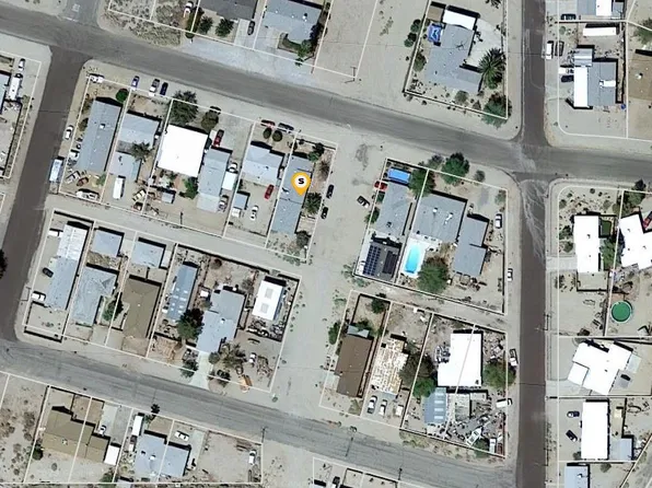 13759 Cedar St, Trona, CA 93562
