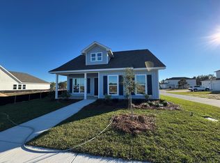 56 Sweetthorn St, Freeport, FL 32439