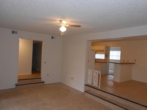 Entry to Sunken Livingroom