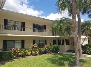 7050 Fairway Bend Ln UNIT 266, Sarasota, FL 34243