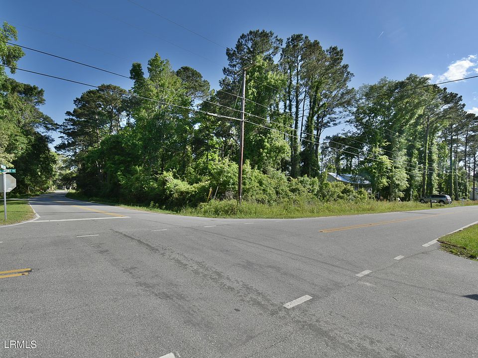 1st image of 4002 Shell Point Rd