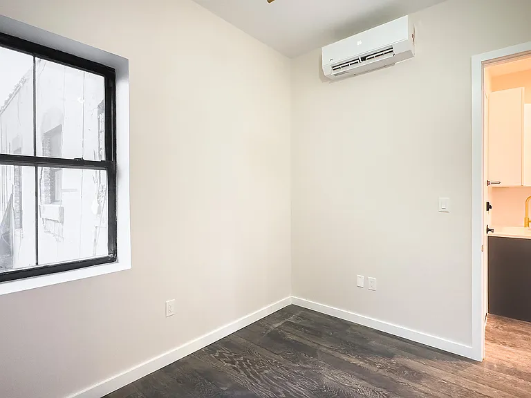 83 Beadel St #2B — Photo 1