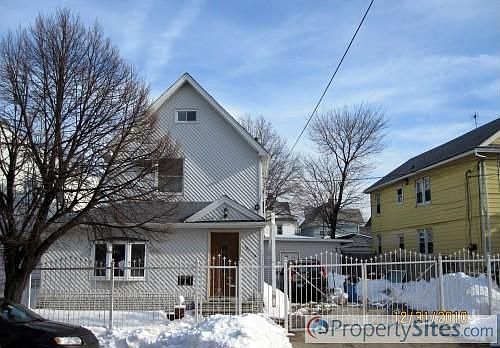 1st image of 10659 95th St